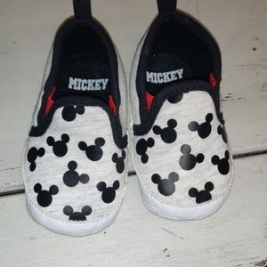 Disney Mickey crib shoes
